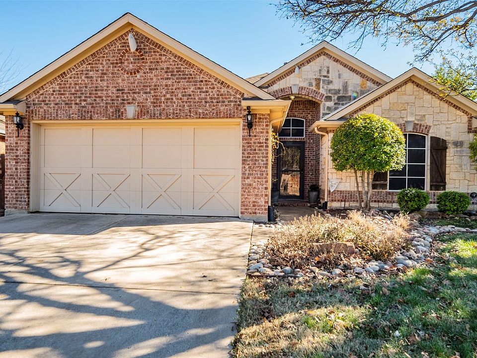 1st image of 8574 Corral Cir
