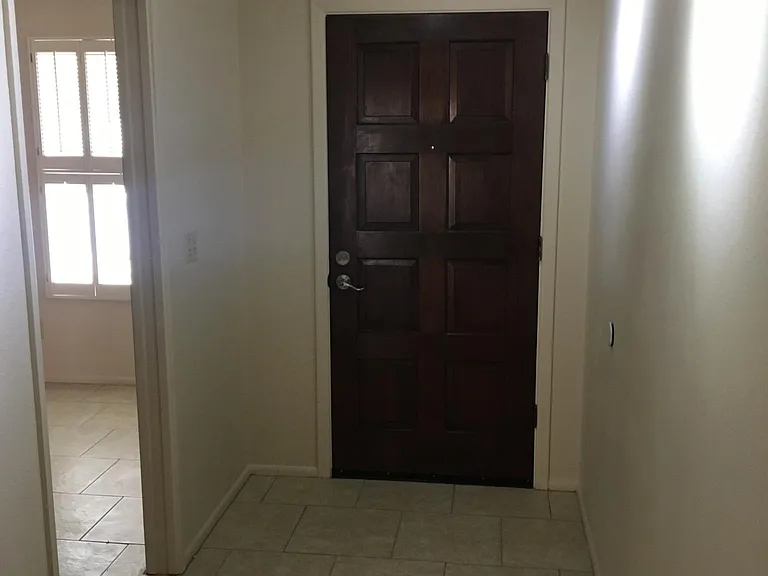 1165 N Tracy Ave — Photo 8
