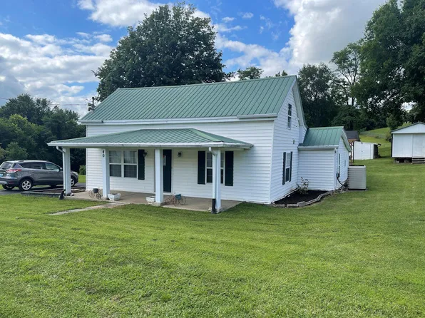 40 Cemetery St, Parksville, KY 40464
