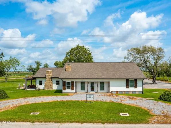 35030 Ellis Bridge Rd, Gueydan, LA 70542