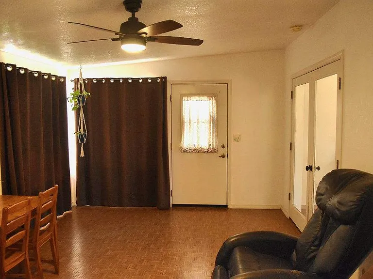 Arizona room.