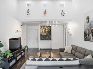 The Plaza, San Diego, CA 92109