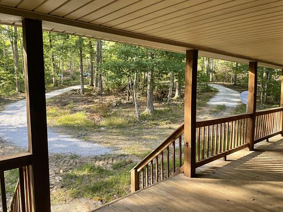 4th image of 730 Dry Bend Road