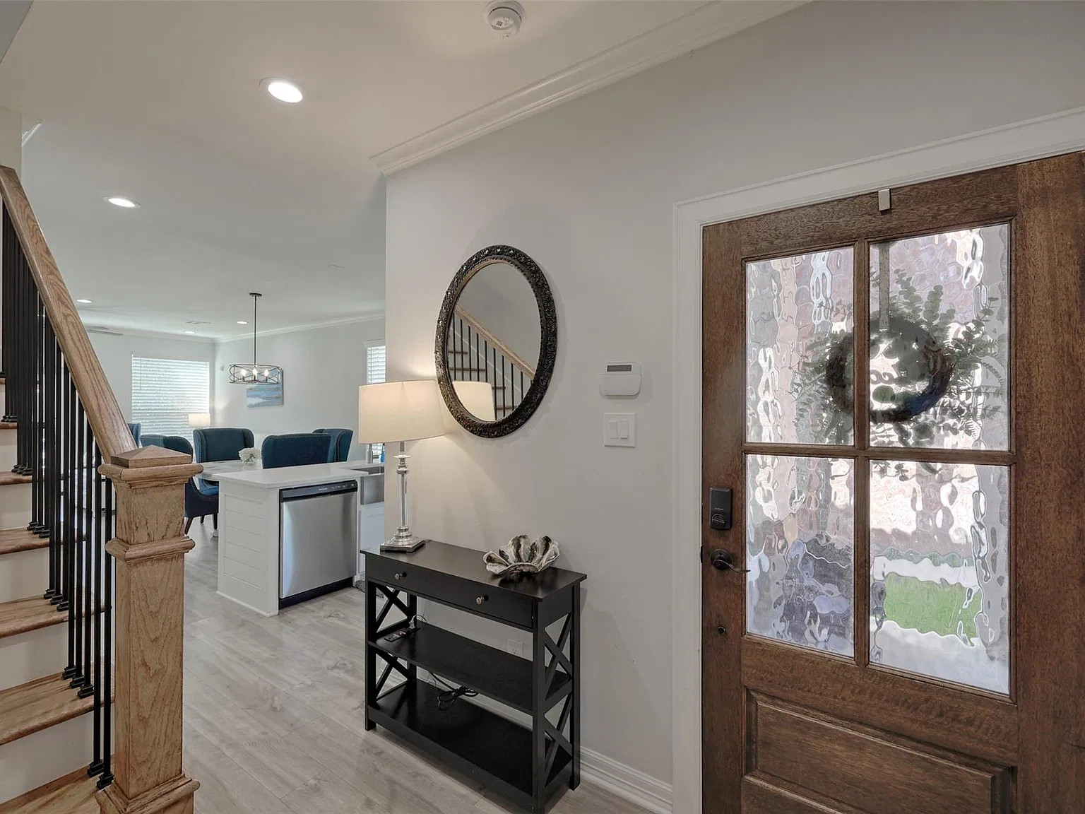 2 bed, 2.5 bath, 1237 sqft, $2,000 — Photo 4