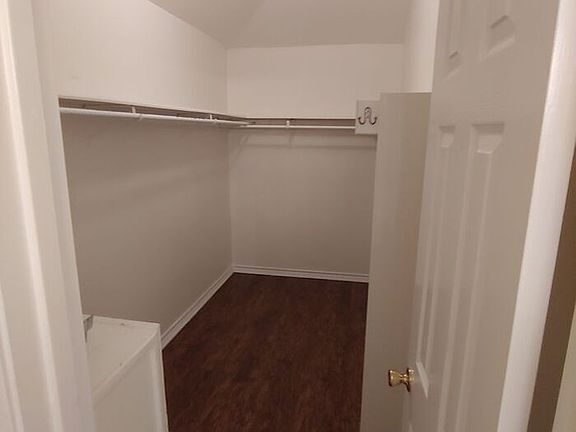5th image of 4821 Lake Livingston Dr