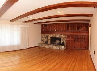 1001 Cornell Dr, Burbank, CA 91504