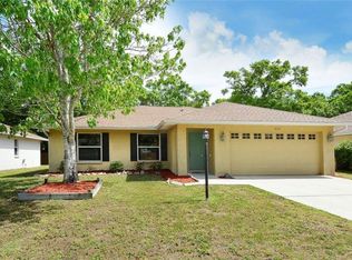 4692 Breezy Pines Blvd, Sarasota, FL 34232