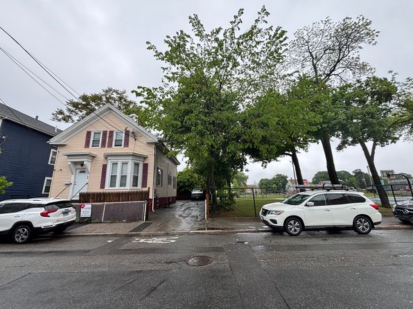 211 Oxford St