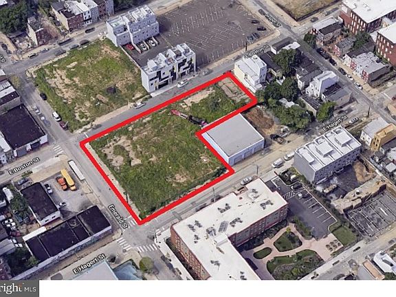 2nd image of 1924-44 E Hagert St