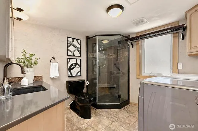 Downstairs laundry room