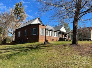 6280 Hudlow Rd, Union Mills, NC 28167