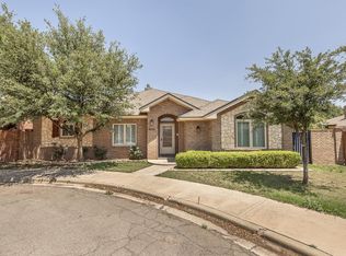 9825 Vinton Ave, Lubbock, TX 79424