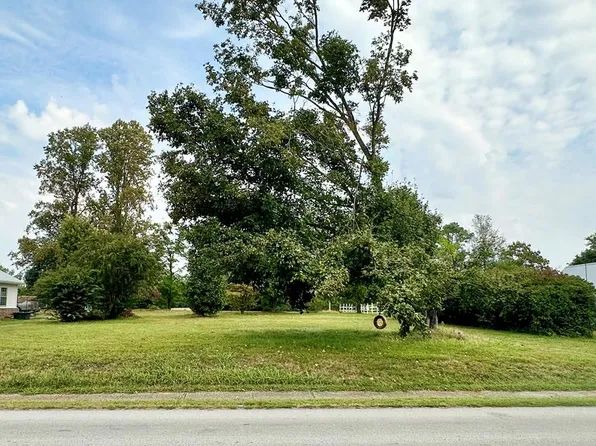 489 S Main St, Pembroke, KY 42266