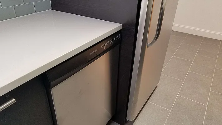 Sold by Gerard Desgranges Realty | media 28