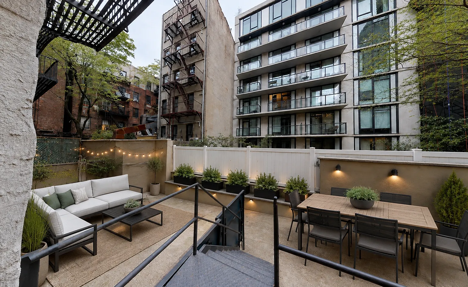 365 West 52nd Street — Photo 1