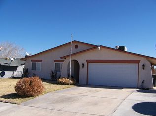 851 Mescal Dr, Barstow, CA 92311