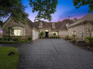 2750 N Southern Oaks Dr, Houston, TX 77068