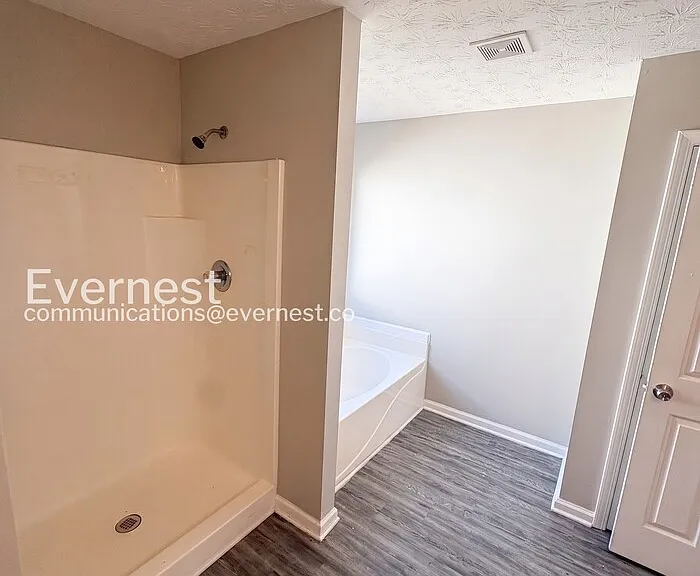 7035 Setters Way — Photo 11