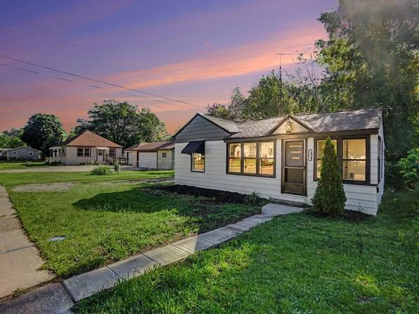 2484 Lincoln St, Muskegon, MI 49441