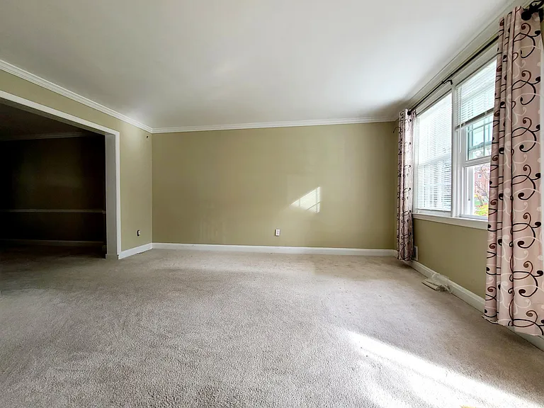 1822 Darrich Dr — Photo 12