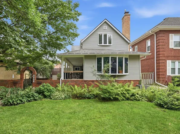 6936 N Owen Ave, Chicago, IL 60631