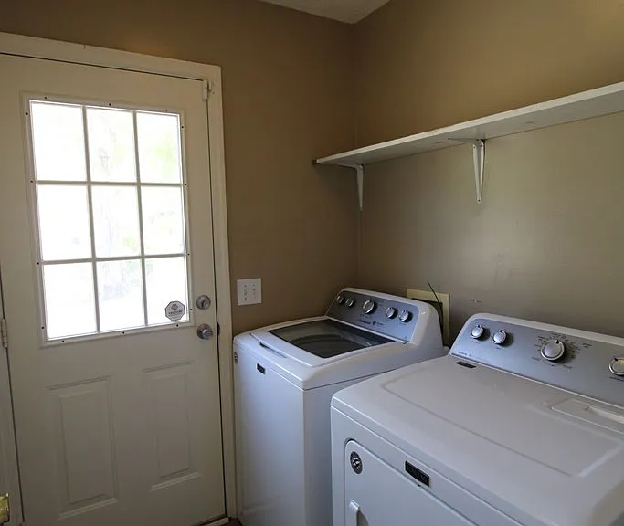 2545 Autumn Ter — Photo 18