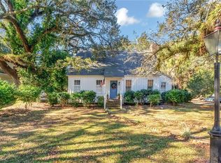 100 Mohawk St, Mobile, AL 36606