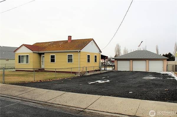 1st image of 2731 W Peninsula Dr