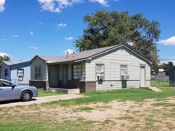2nd image of 2319 Ash Ave