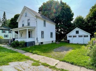 6 Yates Ave, Oswego, NY 13126