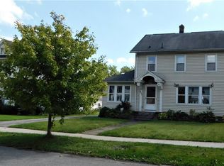 631 Laurelton Rd, Irondequoit, NY 14609