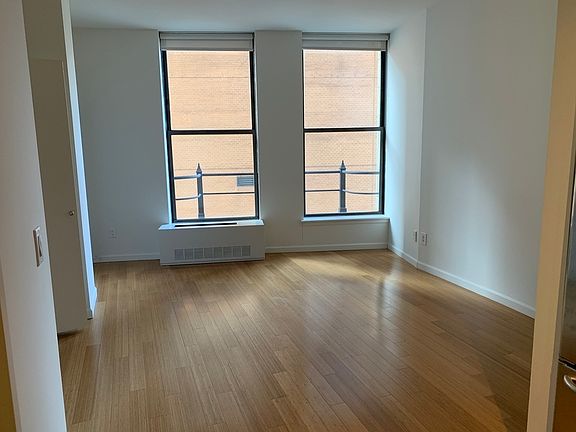 5th image of 90 West St APT 4P