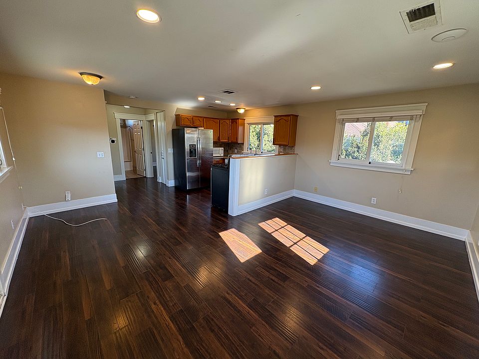 1st image of 2661 C St