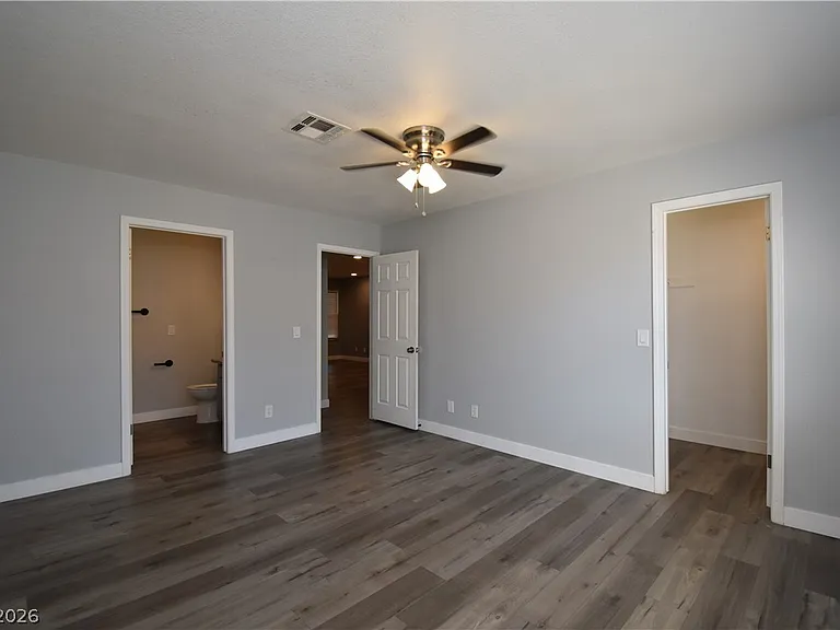 5576 W Rochelle Ave #23C — Photo 12