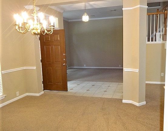2nd image of 5723 Eldridge Glen Dr