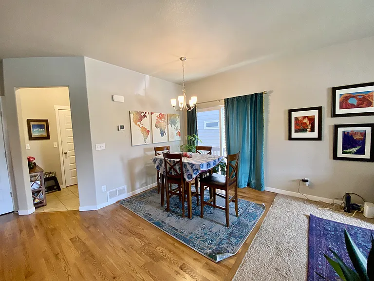 2467 Dorset Dr — Photo 3