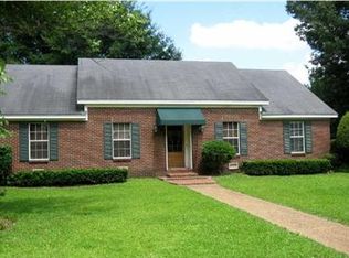 136 Trace Ridge Dr, Ridgeland, MS 39157