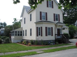 53 Berkeley Ave, Lowell, MA 01852