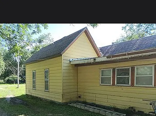 118 E Elk Ave, Elk City, KS 67344