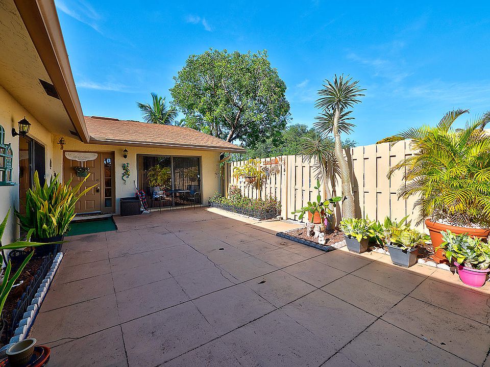1st image of 777 NW 29th Ave APT B