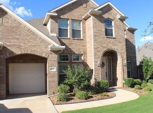 1114 Starleaf Dr, Mansfield, TX 76063