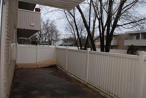 191 Maple St — Photo 14