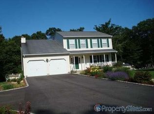 26 Partridge Holw, Oakdale, CT 06370