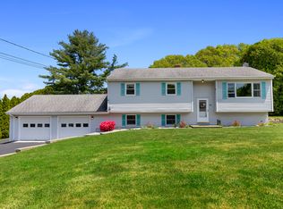 88 Leitao Dr, Oakdale, CT 06370