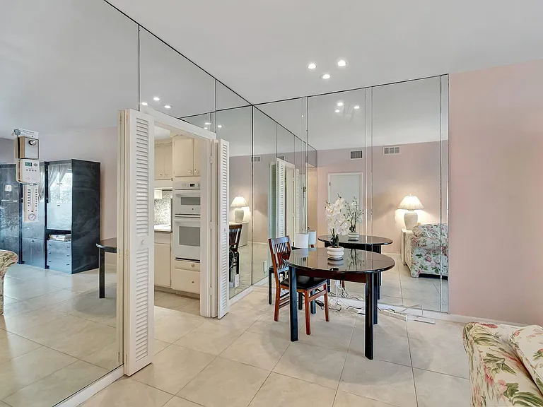 2711 S Ocean Blvd #20 — Photo 16