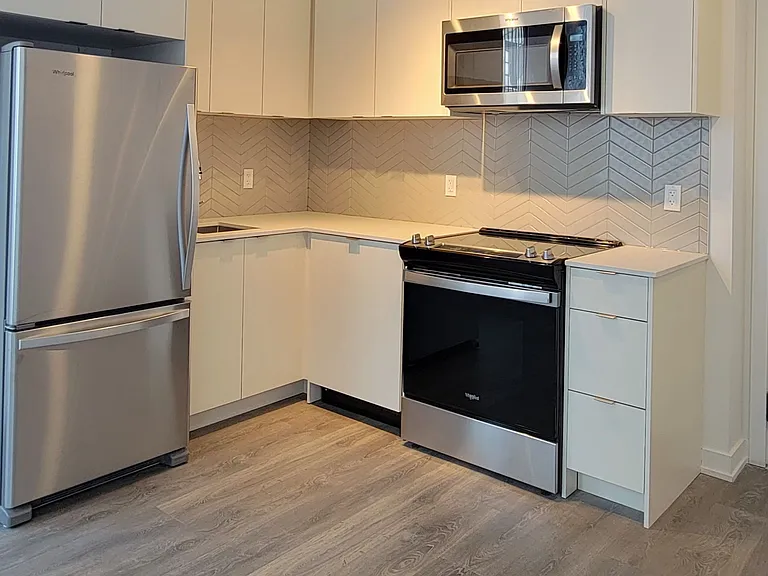 1612 Charles St #136-C — Photo 14