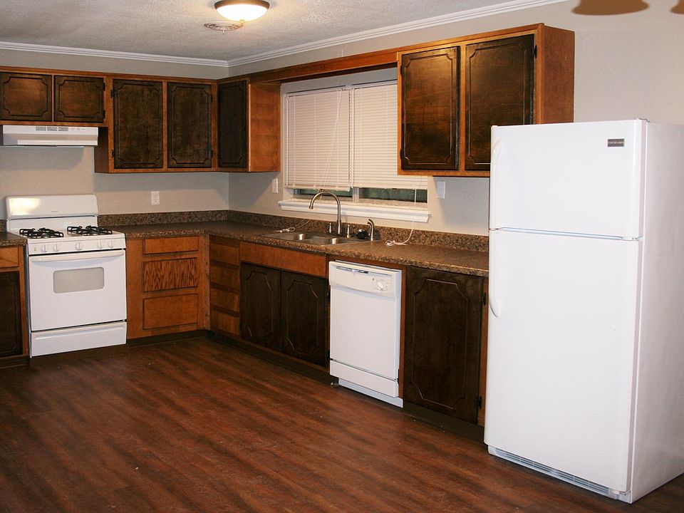 1st image of 15600 84th St #B
