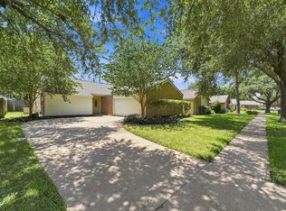 926 Mesa Terrace Dr, Katy, TX 77450