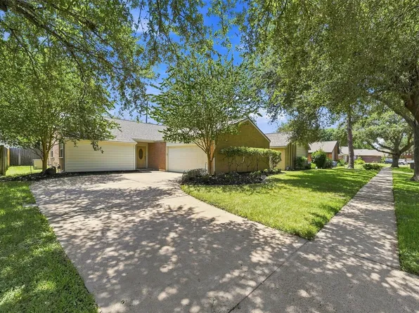 926 Mesa Terrace Dr, Katy, TX 77450
