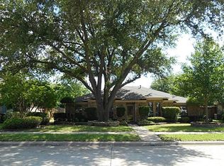 2012 Chestnut Hill Ln, Richardson, TX 75082